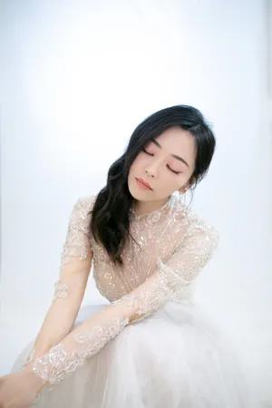 张靓颖幻纱仙女裙仙气性感写真_2