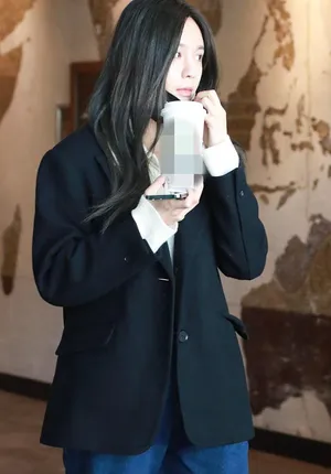 沈梦辰西装休闲裤造型简约机场照图片_3
