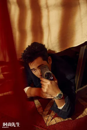 罗晋成熟型男绅士写真图片