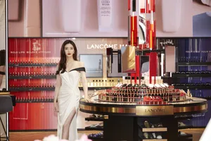江疏影开叉长裙优雅品牌活动图片_7
