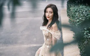 甘婷婷一字肩礼服性感写真图片_5