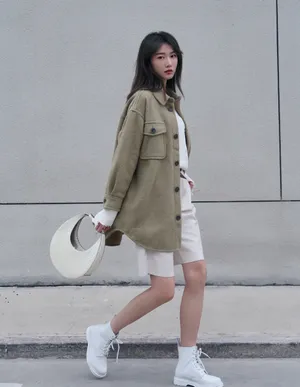 李斯羽甜美靓丽街拍图片_2