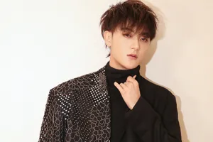 黄子韬冷峻帅气图片写真_9