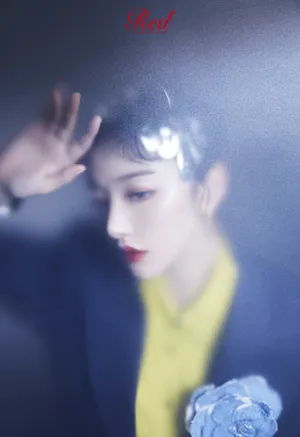 孔雪儿如瀑长发性感写真图片