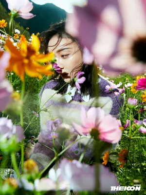 袁姗姗最新时尚杂志写真大片_6
