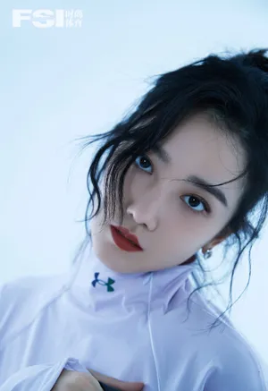 陈小纭性感靓丽写真图片_3