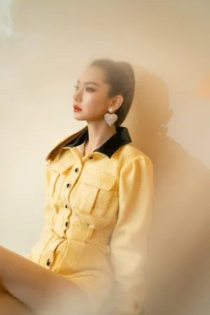 戚薇高马尾性感酷飒写真图片_3
