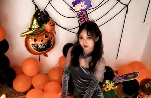 强东玥万圣节变装写真图片_2