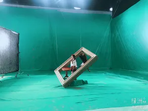 赖美云甜美学生制服照图片_7