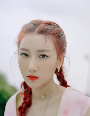王一桥双马尾甜酷滑板少女图片_2