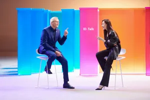 张天爱大众汽车活动照魅力性感图片_5