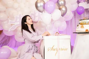 董璇淡紫长裙柔美可爱美照图片_6