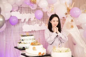 董璇淡紫长裙柔美可爱美照图片_8