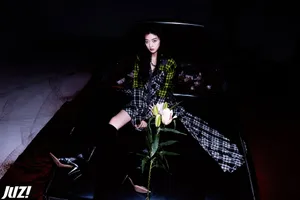 孙千如瀑长发性感写真图片