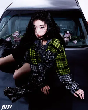 孙千如瀑长发性感写真图片_6