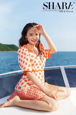 林小宅海洋沙滩甜美写真图片_5