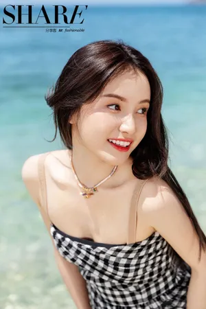 林小宅海洋沙滩甜美写真图片_12