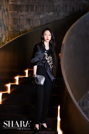 童瑶黑色系优雅高贵写真图片_4