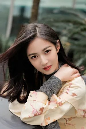 陈钰琪优雅温婉写真图片_4
