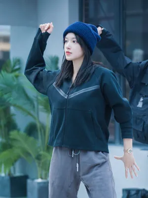 程潇秋装私服彩排照图片_5