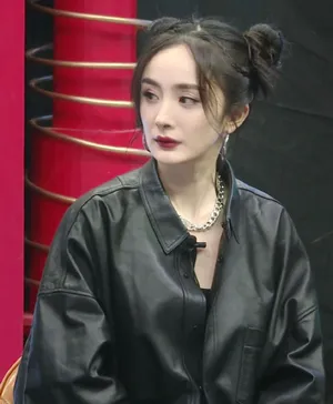 杨幂哪吒头造型灵动可爱现场照图片_3