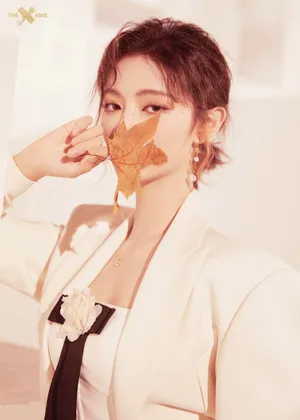 许佳琪品牌活动照优雅性感写真_8