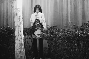 田原黑白格调性感优雅图片_3