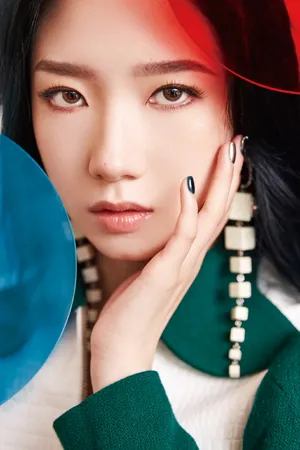 孟美岐闺蜜好美魅惑时尚写真_4