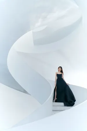 张天爱黑色抹胸礼服性感写真图片_4