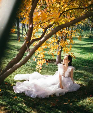 李一桐纯白纱裙梦幻温柔写真图片_6