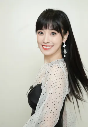 司雯嘉甜美性感图片写真_2