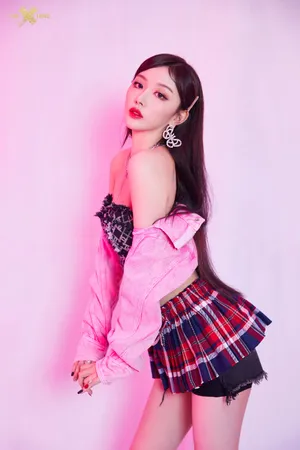 孔雪儿性感小蛮腰写真图片_3