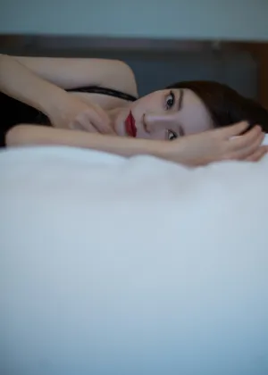 赵薇慵懒假日风大片写真图片_8