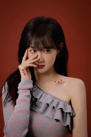 李子璇个人迷你EP写真图片_3