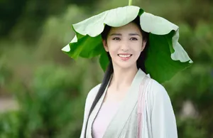 佟丽娅优雅古装裙写真图片_2