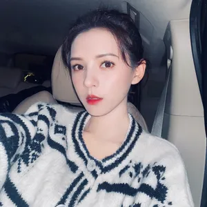 张予曦《南风知我意》俏皮开机照图片_1