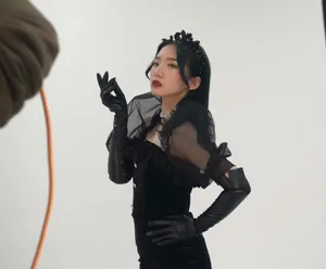 孟美岐暗黑公主惊艳帅气美照图片_3