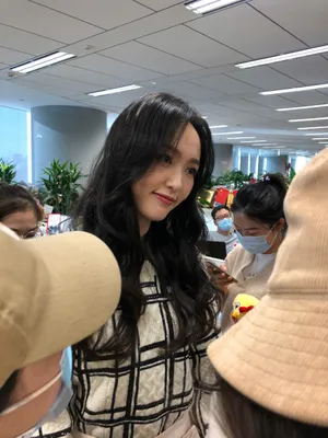 唐嫣卷发肤白貌美迷人美照图片_12