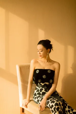 海陆爱心裙性感靓丽写真图片_3