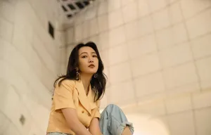 王鸥个性时髦夜拍写真图片