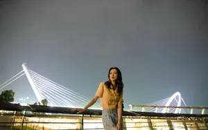 王鸥个性时髦夜拍写真图片_2