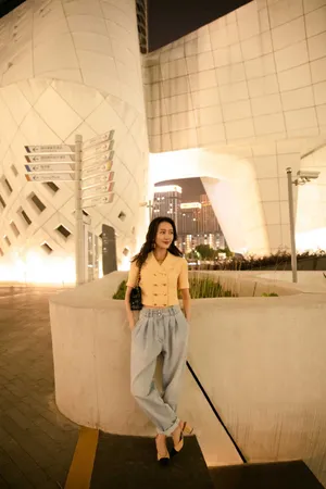 王鸥个性时髦夜拍写真图片_4