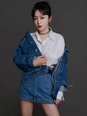 秦岚最新时尚飒爽写真图片第6张