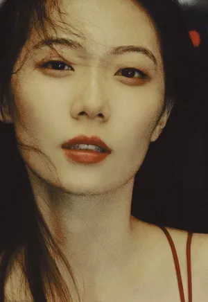 穆乐恩胶片质感撩人写真图片_2
