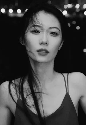 穆乐恩胶片质感撩人写真图片_8