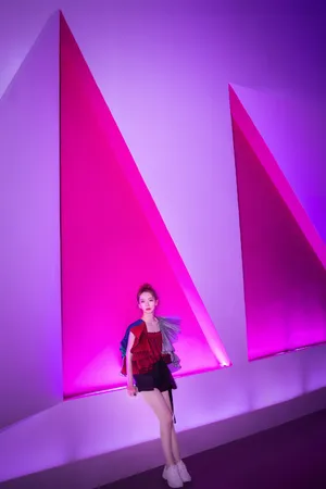 戚薇性感靓丽写真图片_3