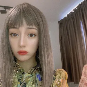 迪丽热巴奶奶灰ins自拍照图片_1
