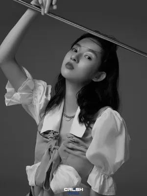 王玉雯最新时尚杂志写真大片_7