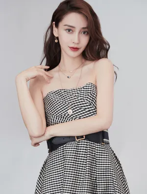 angelababy抹胸裙时髦写真图片_6