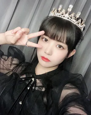 赖美云初夏连衣裙自拍照图片_5